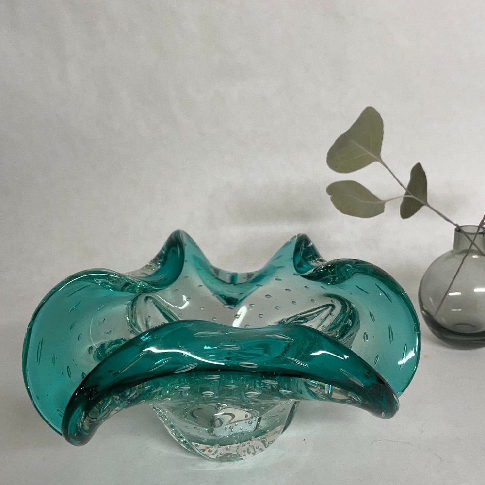 Beautiful Murano? MCM Art glass bowl, clear + aqua. Bullicante bubbles